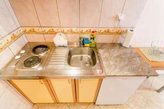 Гостевой дом Lalovic apartmani-Lobelia Херцег-Нови Люкс, вид на море-11