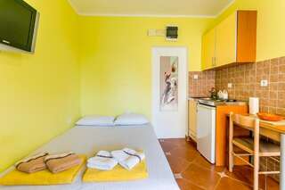 Гостевой дом Lalovic apartmani-Lobelia Херцег-Нови Номер-студио с диваном-кроватью-6