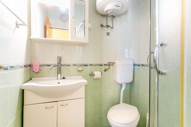 Гостевой дом Lalovic apartmani-Lobelia Херцег-Нови-7